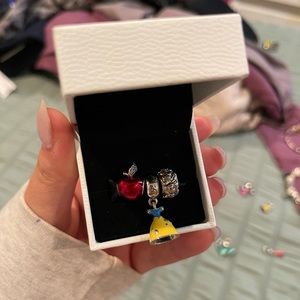 Snow White Pandora charms